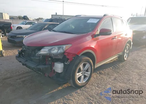2014 Toyota Rav4 Xle z USA, uszkodzony, nr VIN JTMWFREV4EJ009917